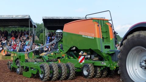 Le Cirrus d'Amazone passe aux doubles disques Le Cirrus d'Amazone passe aux doubles disques