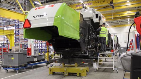 Claas a son passeport russe Claas a son passeport russe