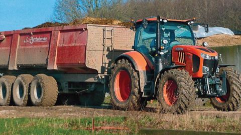Kubota M7171 K-VT Active : dans la cour des grands Kubota M7171 K-VT Active : dans la cour des grands