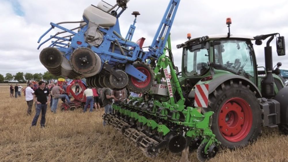 Duro : Le strip-tiller perfectionné Duro : Le strip-tiller perfectionné