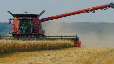 CONTROLLED TRAFFIC FARMING : mieux circuler dans les parcelles CONTROLLED TRAFFIC FARMING : mieux circuler dans les parcelles