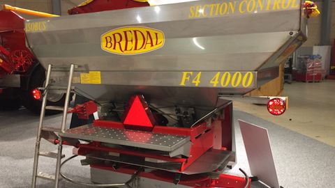 Grande capacité pour le distributeur Bredal F4 Grande capacité pour le distributeur Bredal F4