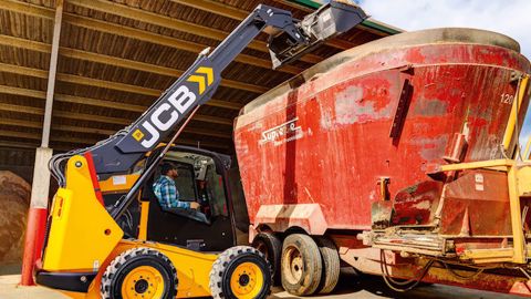 Le chargeur compact JCB devient télescopique Le chargeur compact JCB devient télescopique
