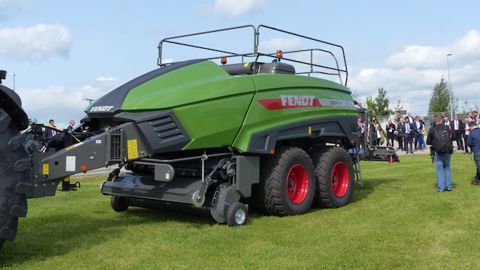 La presse Fendt 1290 UD à très haute densité La presse Fendt 1290 UD à très haute densité