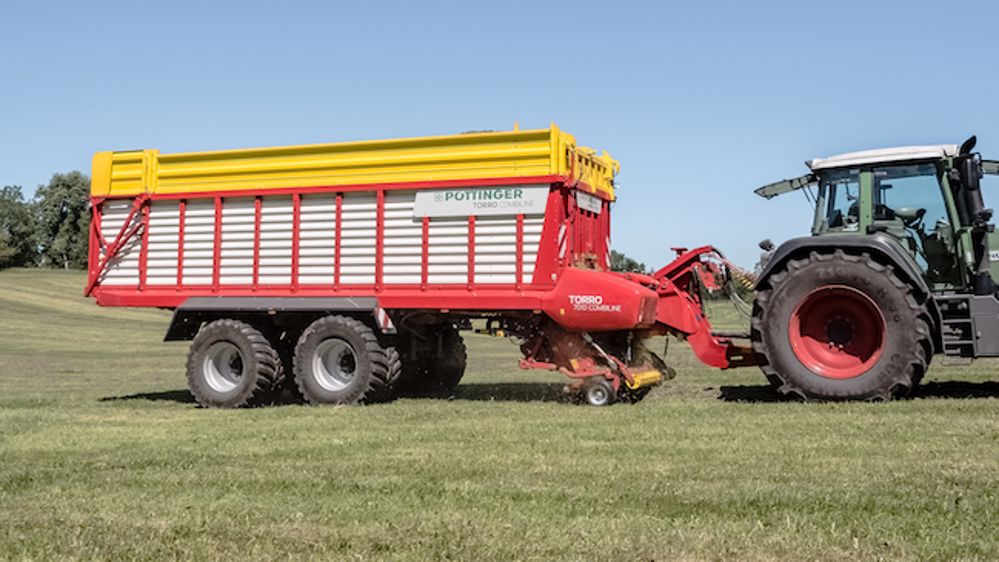 Pöttinger Torro Combiliner : l'électronique simplifie l'usage Pöttinger Torro Combiliner : l'électronique simplifie l'usage