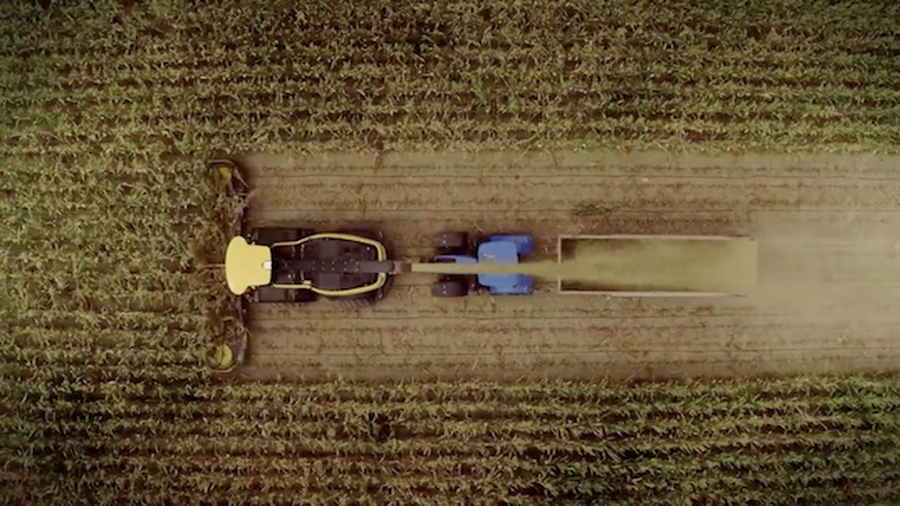 New Holland FR 920 : une ensileuse de 911 ch New Holland FR 920 : une ensileuse de 911 ch
