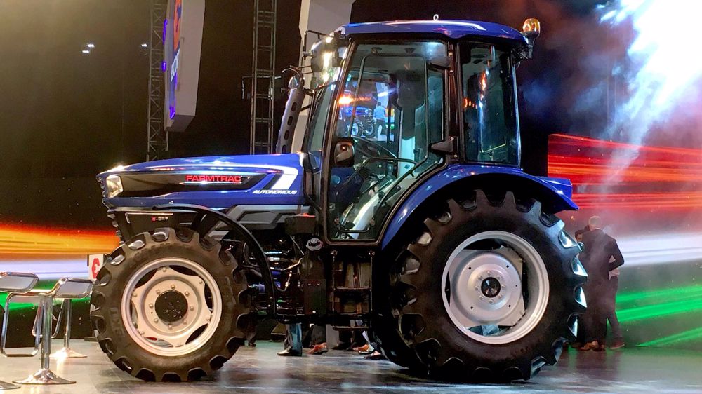 Escort présente un tracteur autonome Escort présente un tracteur autonome