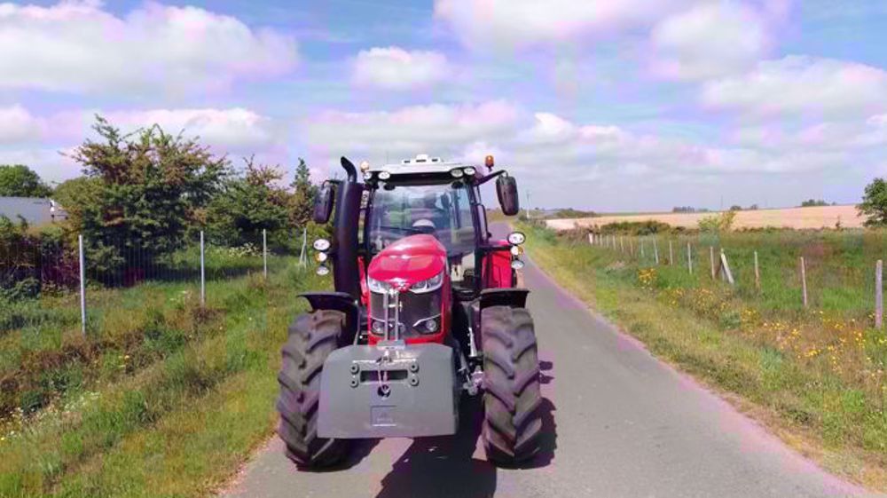 Massey Ferguson 7700 S