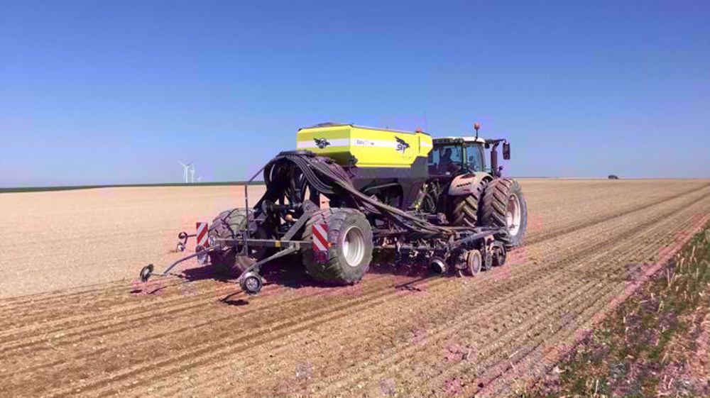 L’Easydrill 10 de Sky change d’élément semeur