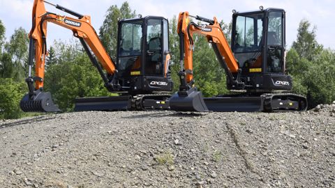 Des minipelles Doosan de 2,7 et 3,5 t Des minipelles Doosan de 2,7 et 3,5 t