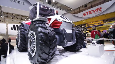 Le Steyr Konzept prend la pose sur le stand commun CNH Industrial Le Steyr Konzept prend la pose sur le stand commun CNH Industrial