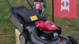 Tondeuses HRX et débroussailleuses UMK 450