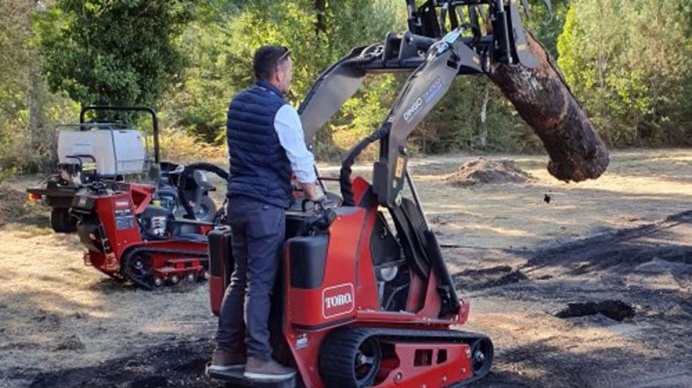 Toro : chenilles revisitées et nouveaux accessoires pour le Dingo