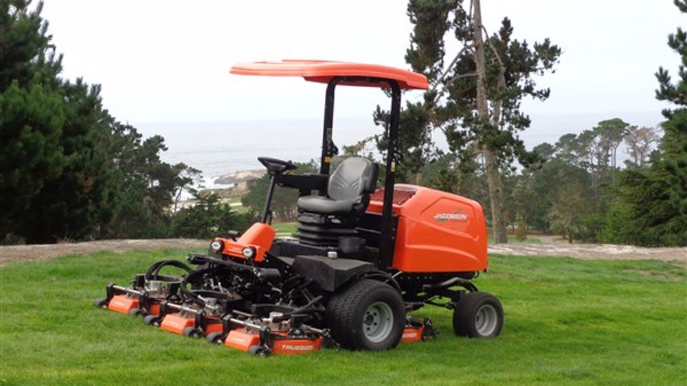 Les Jacobsen AR 530 et 730 renouvellent la coupe