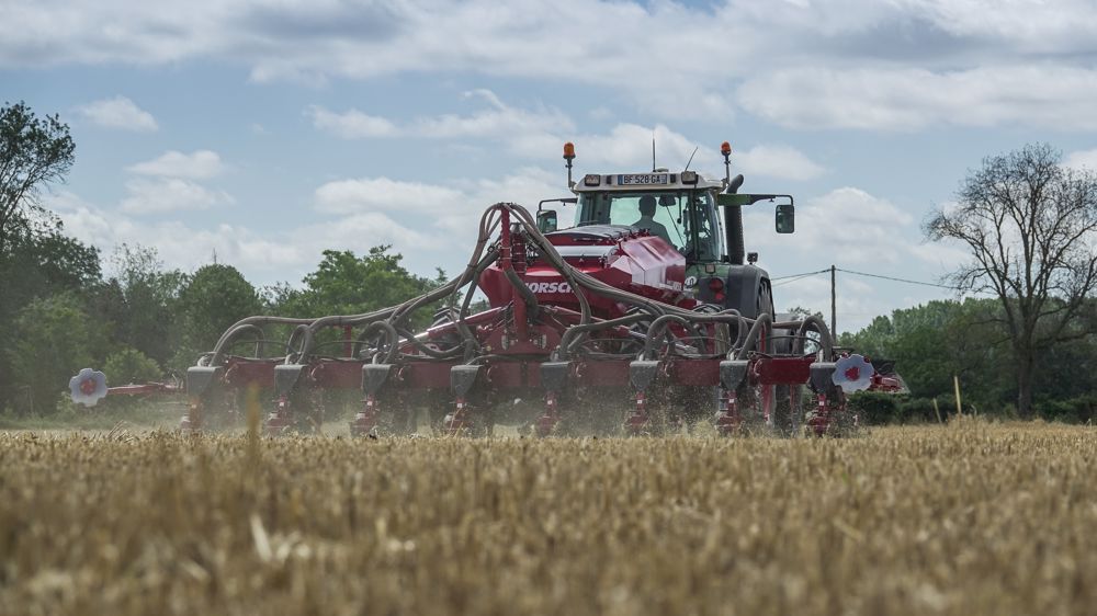 Le Horsch Maestro centralise le remplissage de la semence 