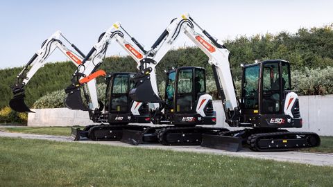 Bobcat introduit sa nouvelle génération de minipelle R2. Bobcat introduit sa nouvelle génération de minipelle R2.