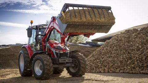Le tracteur Massey Ferguson MF 5S emprunte le chemin du MF 8S Le tracteur Massey Ferguson MF 5S emprunte le chemin du MF 8S