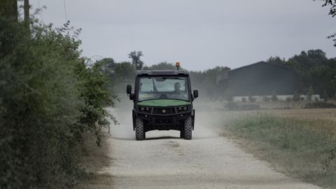 Le modèle diesel 865M essayé par la rédaction, homologué T1b, se déplace à une vitesse maximale de 50 km/h. Le modèle diesel 865M essayé par la rédaction, homologué T1b, se déplace à une vitesse maximale de 50 km/h.