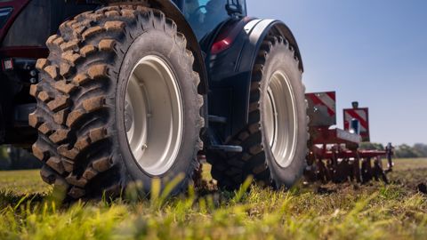 Le pneumatique Nokian Ground King pour tracteurs en 20 dimensions Le pneumatique Nokian Ground King pour tracteurs en 20 dimensions