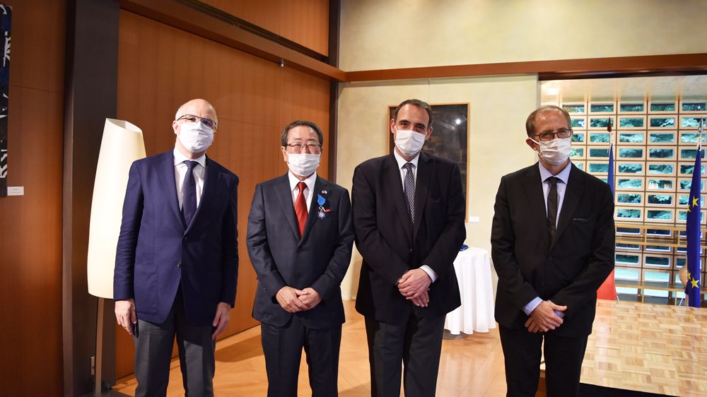 L’ordre du mérite pour le président de Kubota L’ordre du mérite pour le président de Kubota