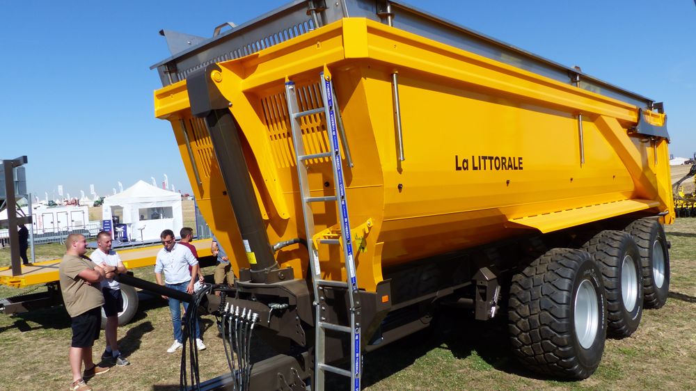 Des rehausses télescopiques pour les bennes à caisse parabolique La Littorale Des rehausses télescopiques pour les bennes à caisse parabolique La Littorale