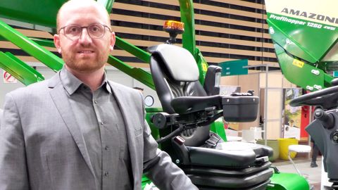 Frédéric Descamps dirige les activités espaces verts du groupe Amazone depuis novembre 2021. Frédéric Descamps dirige les activités espaces verts du groupe Amazone depuis novembre 2021.
