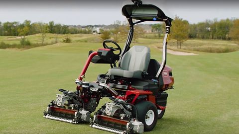 Au Golf Show à San Diego, Toro vient de dévoiler une tondeuse de fairways autonome dont les tests sur les parcours débutent. Au Golf Show à San Diego, Toro vient de dévoiler une tondeuse de fairways autonome dont les tests sur les parcours débutent.