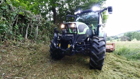 Essai Deutz-Fahr 5100.4D TTV : Peu de compromis Essai Deutz-Fahr 5100.4D TTV : Peu de compromis