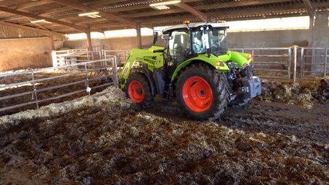 Essai Claas Arion 450 : Le point technique en quatre étapes Essai Claas Arion 450 : Le point technique en quatre étapes