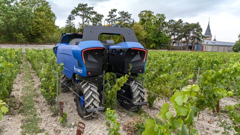 Des robots viticoles chez SDF Des robots viticoles chez SDF