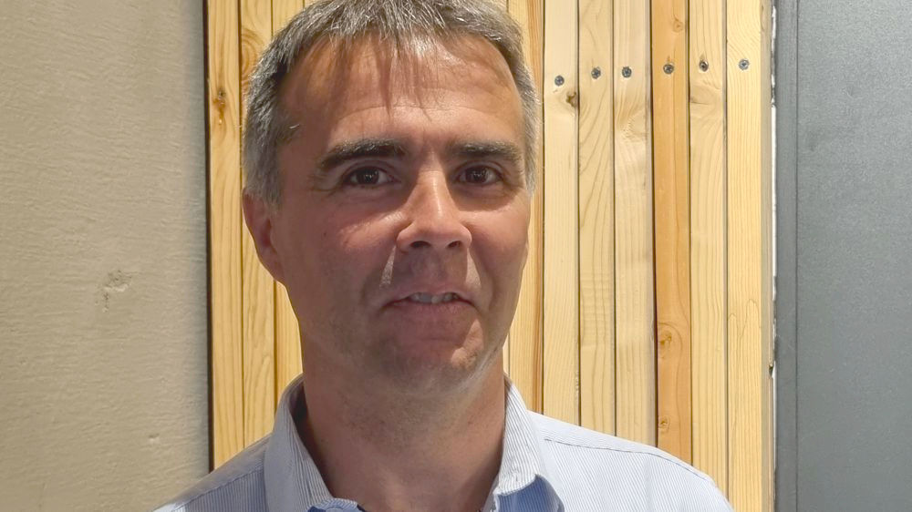 Bruno Monglon, originaire de Savoie, issu du milieu agricole, est un passionné du machinisme.