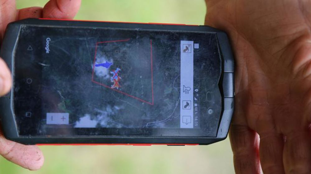 « Je garde un œil sur les brebis et le patou à distance »