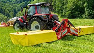 Le combiné de fauche Novadisc se décline en trois largeurs de 7,24 à 8,92 m. © Pöttinger Le combiné de fauche Novadisc se décline en trois largeurs de 7,24 à 8,92 m. © Pöttinger