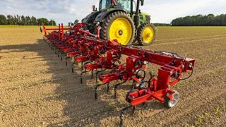 La profondeur de travail du Transformer VF Horsch est réglable sans outils. © P. Denis La profondeur de travail du Transformer VF Horsch est réglable sans outils. © P. Denis