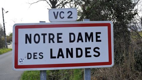 Ségolène Royal veut « arrêter les frais » Ségolène Royal veut « arrêter les frais »