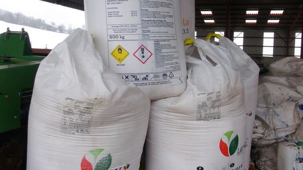 Pour la fertilisation minérale, le texte propose d’interdire ou restreindre l’utilisation d’urée à partir de la campagne de 2019-2020 et de moduler la fiscalité des engrais azotés en fonction de leur potentiel de volatilisation. © Tanguy Dhelin/GFA