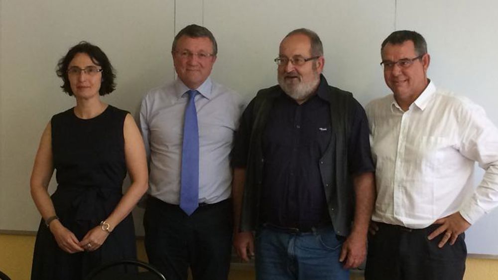 Légumineuses et tournesol porte-graines progressent fortement