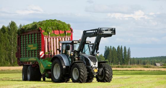 Valtra N163