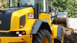 Deux chargeuses agricoles supplémentaires Deux chargeuses agricoles supplémentaires