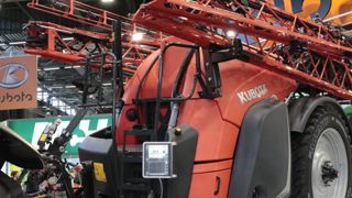 Un pulvérisateur traîné dans la gamme Un pulvérisateur traîné dans la gamme