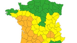 23 départements en vigilance orange pour canicule 23 départements en vigilance orange pour canicule