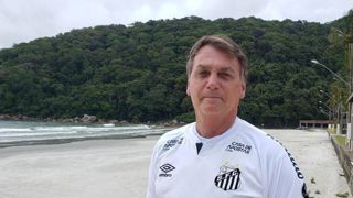 Bolsonaro demande à Macron d’arrêter de « dire des idioties » sur le soja Bolsonaro demande à Macron d’arrêter de « dire des idioties » sur le soja
