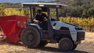 CNH va commercialiser les tracteurs électriques autonomes Monarch CNH va commercialiser les tracteurs électriques autonomes Monarch