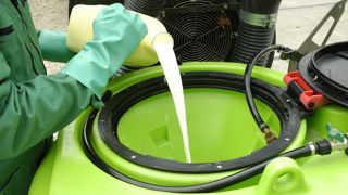 Les phytos interdits en France finalement pas exportables Les phytos interdits en France finalement pas exportables
