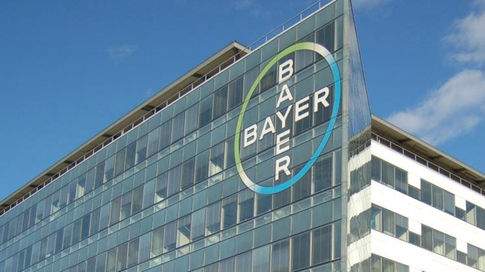 Bayer promet plus de « transparence »