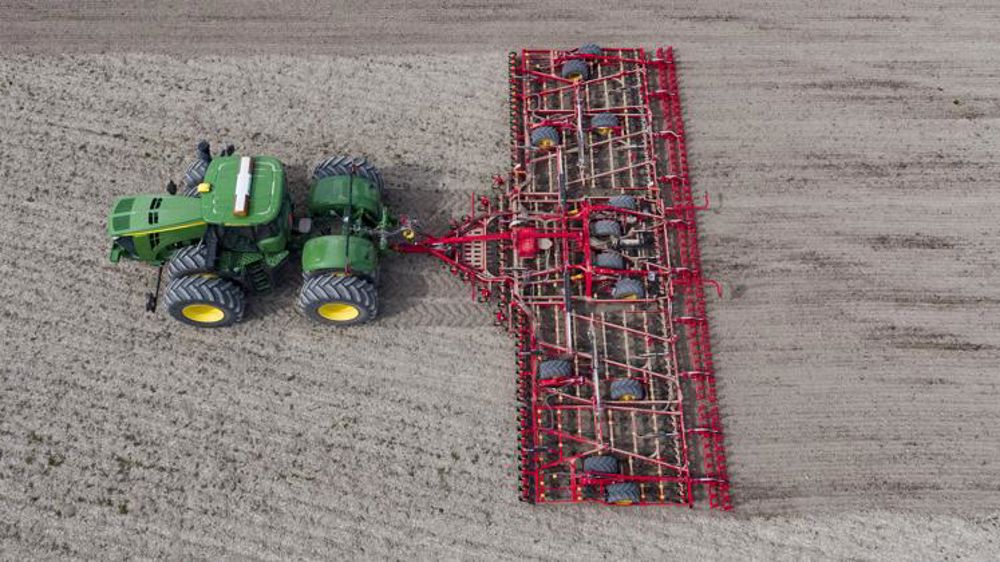 Väderstad, un vibroculteur de 14,25 mètres