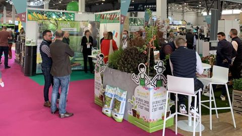 Les JdC Garden Trends, qui ont eu lieu du 29 au 31 mars au parc Chanot, à Marseille, ont permis aux professionnels de la distribution jardin de se retrouver. La période difficile vécue par les jardineries en ce début d’année a largement occupé les conversations. ©P.Fayolle