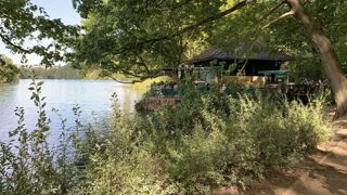 En France, la ville modèle est Lyon, en 28è position mondiale de l’index HUGSI, révélateur des villes vertes. Ici dans le parc de la Tête d’Or, poumon vert de la ville. ©P. Fayolle