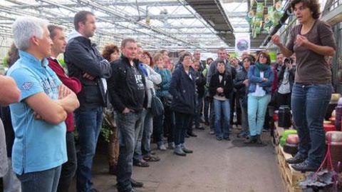 Rachel Caspar, installée à Morsbach (57), a retenu l'attention des participants en présentant son approche pragmatique et ses idées pour la mise en valeur des végétaux dans son point de vente.(c)Odile Maillard Rachel Caspar, installée à Morsbach (57), a retenu l'attention des participants en présentant son approche pragmatique et ses idées pour la mise en valeur des végétaux dans son point de vente.(c)Odile Maillard