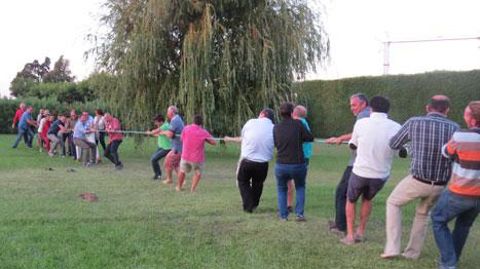 En 2016, lors de leur assemblée générale dans le Vaucluse, les horticulteurs et pépiniéristes avaient organisé un tir à la corde dans une ambiance très confraternelle. (c)Odile M aillard En 2016, lors de leur assemblée générale dans le Vaucluse, les horticulteurs et pépiniéristes avaient organisé un tir à la corde dans une ambiance très confraternelle. (c)Odile M aillard